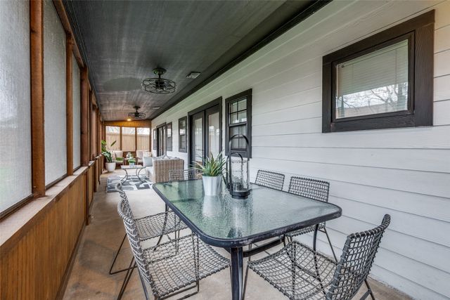 711 Hollywood Avenue, Dallas, TX 75208