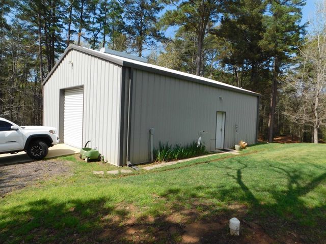 14144 N CR 2125, Henderson, TX 75652