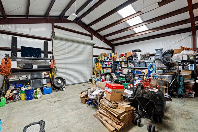 14144 N CR 2125, Henderson, TX 75652