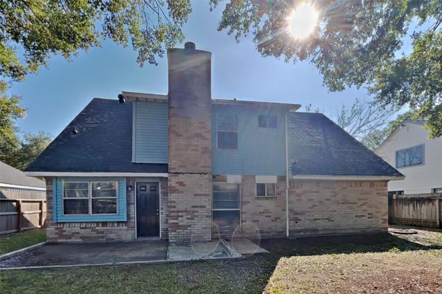 10018 Rippling Fields Drive, Houston, TX 77064
