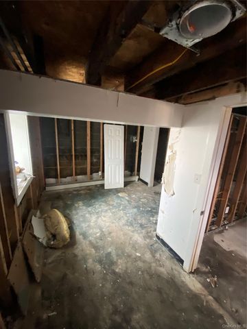 18 S 28th Street, Wyandanch, NY 11798