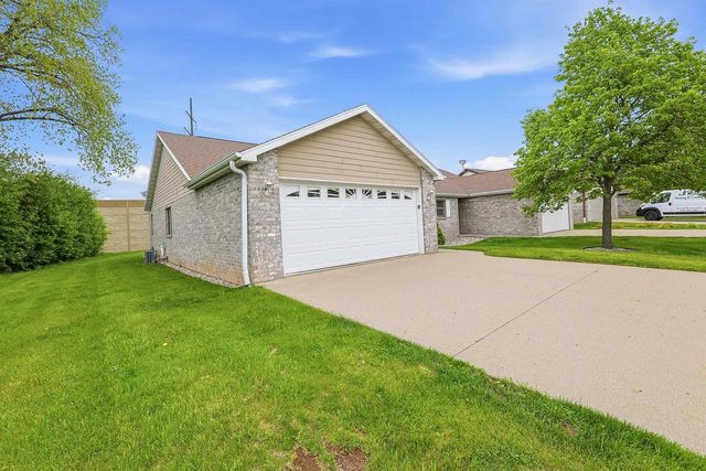 1678A DRUM CORPS DRIVE, Menasha, WI 54952