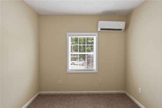 2378 Mills Bend, Decatur, GA 30034