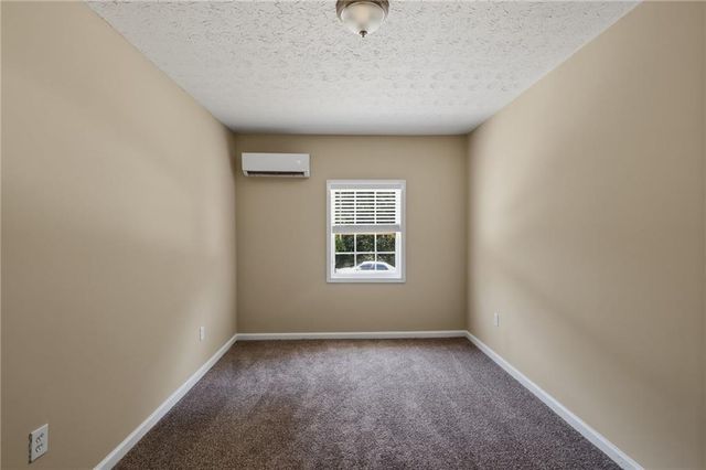 2378 Mills Bend, Decatur, GA 30034