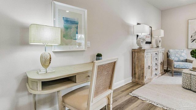 2607 Cliff Hollow Cir, Gulf Breeze, FL 32563