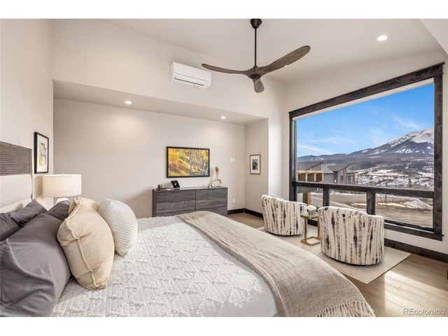 50 Fly Caster Ln, Silverthorne, CO 80498