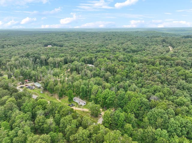 177 Quail Hollow Rd, Summertown, TN 38483