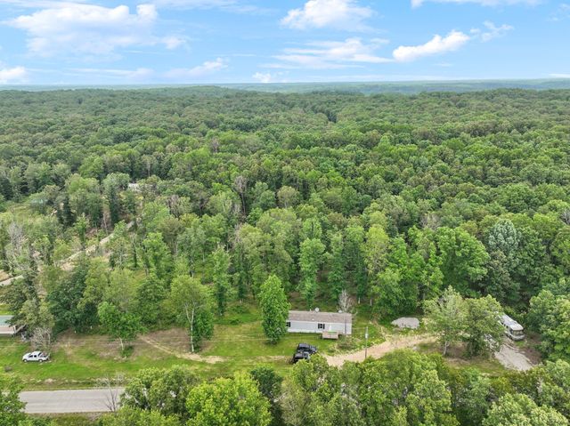 177 Quail Hollow Rd, Summertown, TN 38483