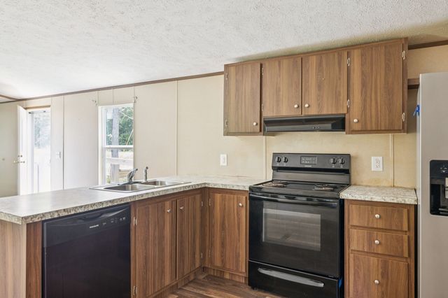177 Quail Hollow Rd, Summertown, TN 38483