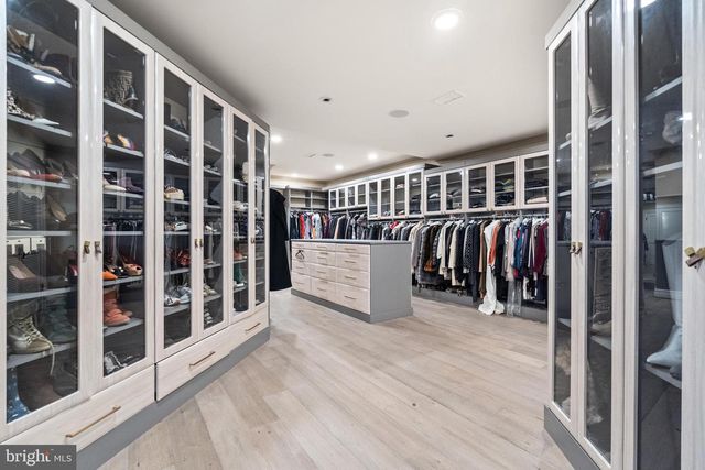 6413 GARNETT DR, Chevy Chase, MD 20815