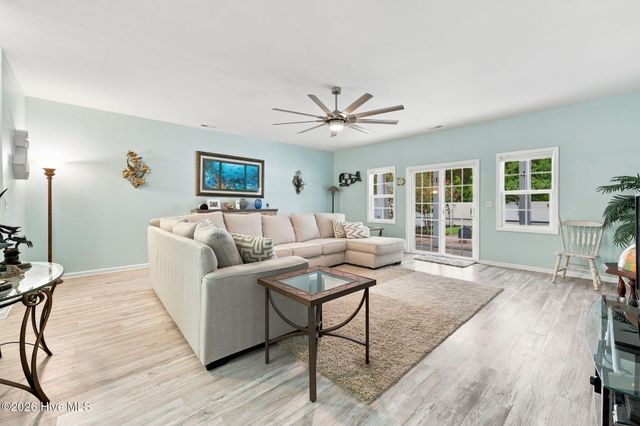 133 James Avenue A, Holly Ridge, NC 28445