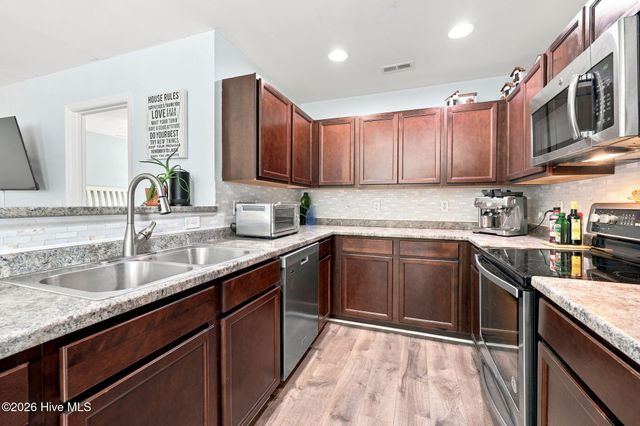 133 James Avenue A, Holly Ridge, NC 28445