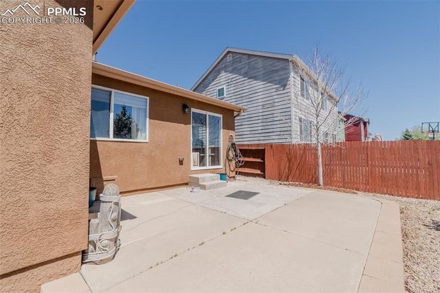 1527 Woodpark Drive, Colorado Springs, CO 80951