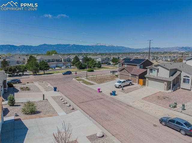1527 Woodpark Drive, Colorado Springs, CO 80951