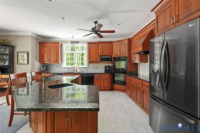 631 Monacan Dr, Richmond, VA 23238