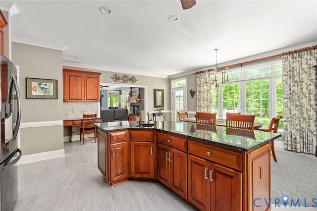 631 Monacan Dr, Richmond, VA 23238