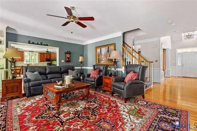 631 Monacan Dr, Richmond, VA 23238