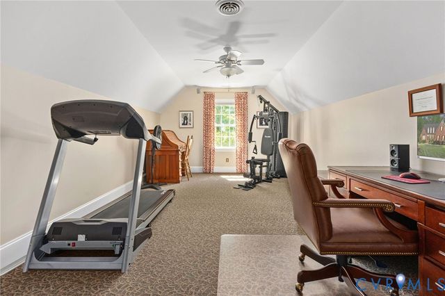 631 Monacan Dr, Richmond, VA 23238