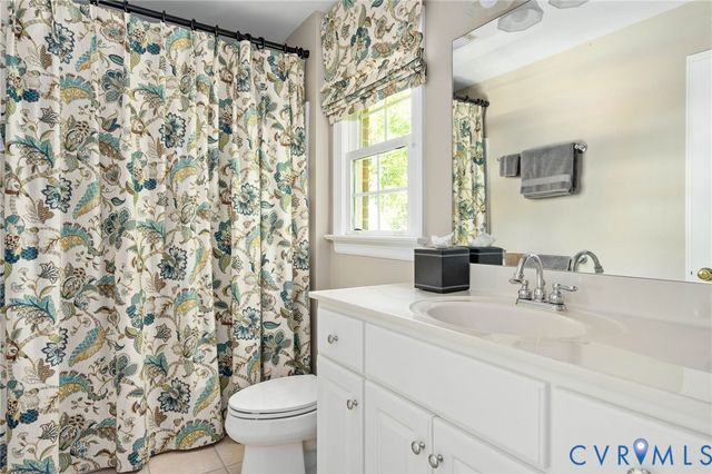 631 Monacan Dr, Richmond, VA 23238