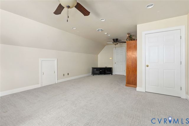 631 Monacan Dr, Richmond, VA 23238
