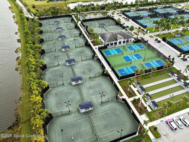 11798 SW Waterford Isle Way, Port St. Lucie, FL 34987