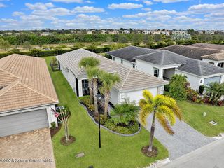 11798 SW Waterford Isle Way, Port St. Lucie, FL 34987