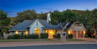 5300 N Scout Island CIR, Austin, TX 78731