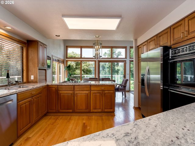 15995 Ne EILERS Rd, Aurora, OR 97002