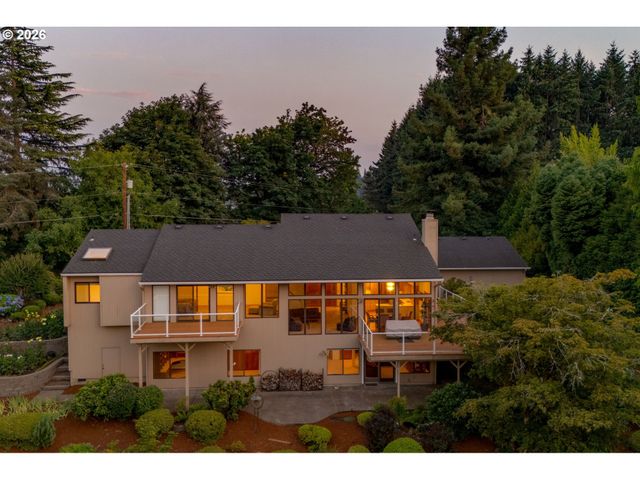 15995 Ne EILERS Rd, Aurora, OR 97002