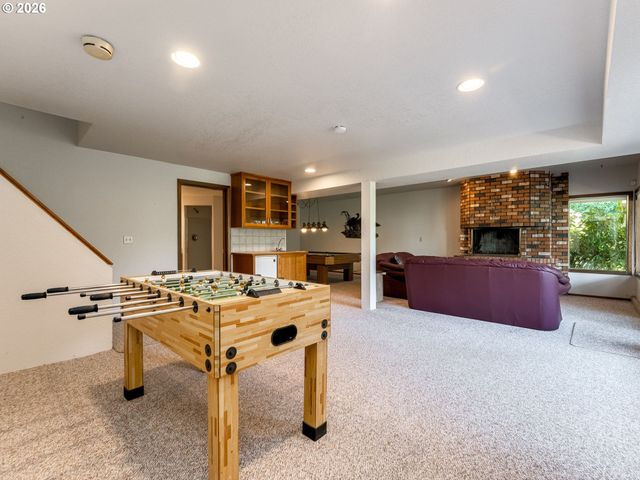 15995 Ne EILERS Rd, Aurora, OR 97002