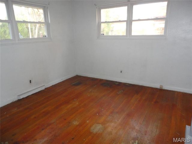 9922 Lanier Drive, St Louis, MO 63136