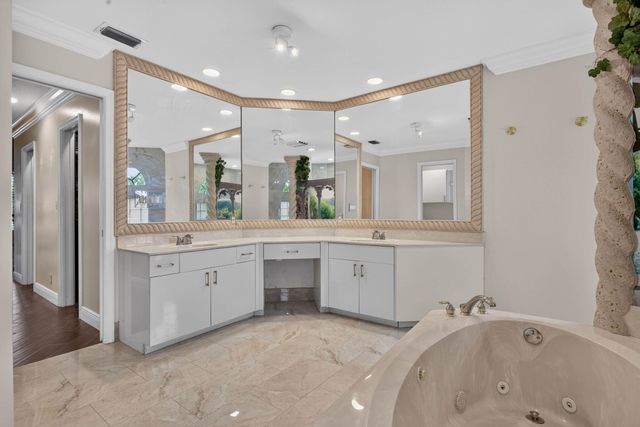 10002 NW 58th Court NW, Parkland, FL 33076