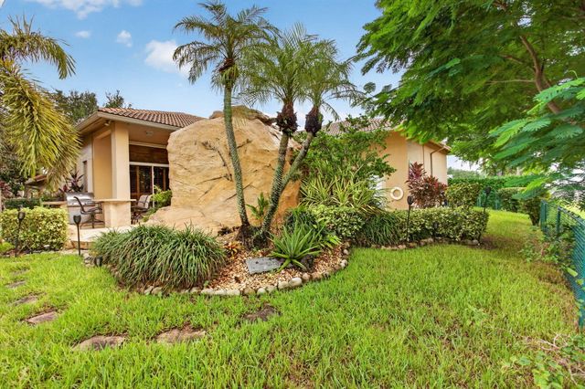 10002 NW 58th Court NW, Parkland, FL 33076