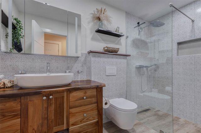 11423 Pampass Pass, Houston, TX 77095