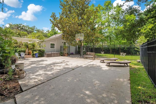 614 LAKE AVENUE, Orlando, FL 32801