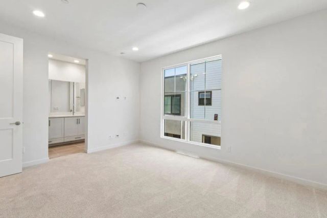 2548 Elderberry Lane, Carlsbad, CA 92008