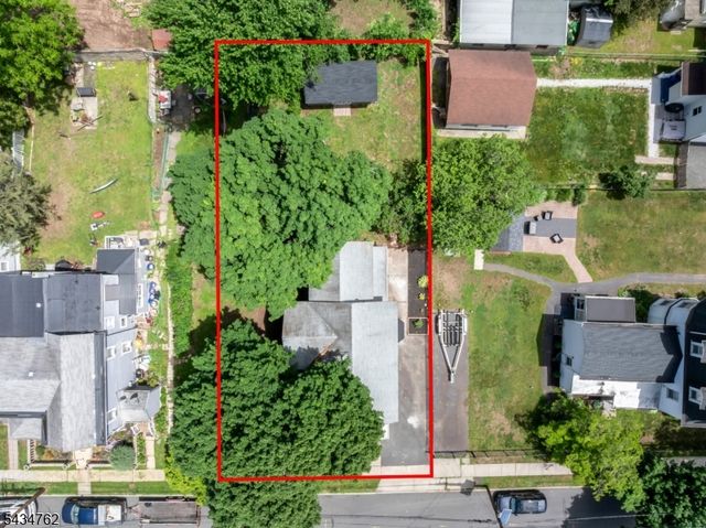 29 Wall St, Raritan Boro, NJ 08869