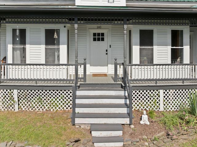 140 Pleasant Street, Williamstown, VT 05679