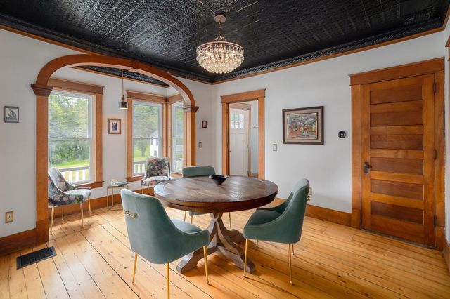 140 Pleasant Street, Williamstown, VT 05679