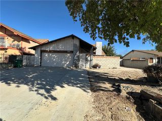 1111 Caperton, Lancaster, CA 93535