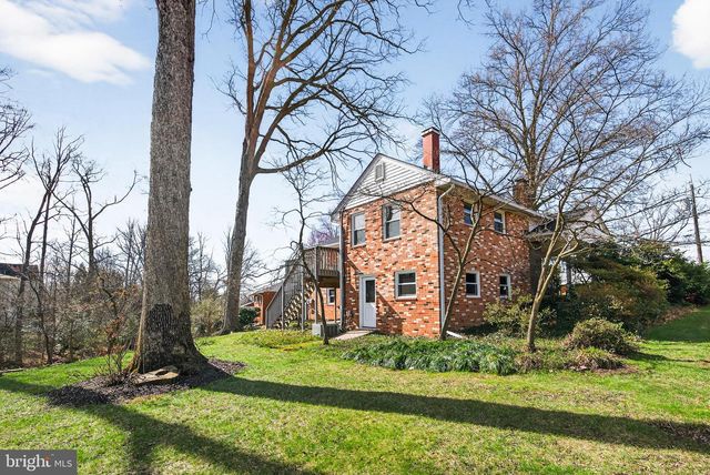 2527 MIDWAY ST, Falls Church, VA 22046