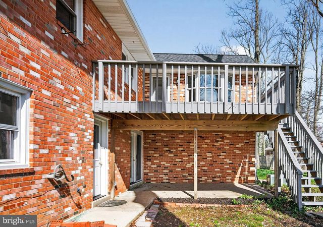 2527 MIDWAY ST, Falls Church, VA 22046