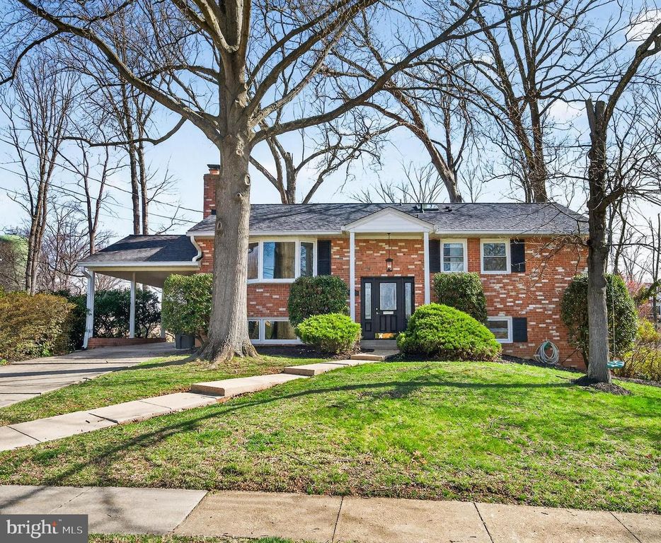 2527 MIDWAY ST, Falls Church, VA 22046