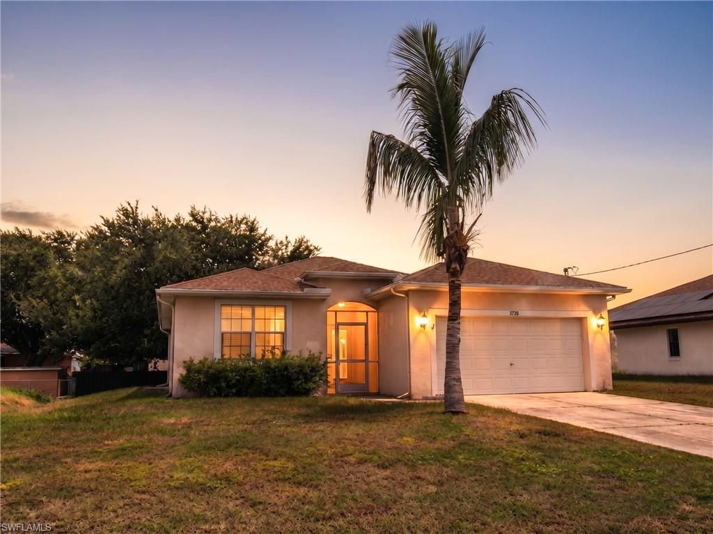 3720 6th ST W, LEHIGH ACRES, FL 33971 — exterior