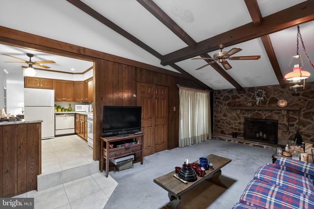 472 WADE AVE, Lansdale, PA 19446