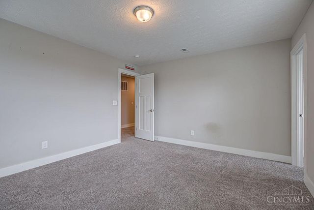 151 Hanford Lane, Monroe, OH 45050