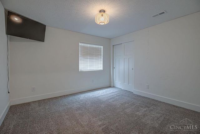 151 Hanford Lane, Monroe, OH 45050