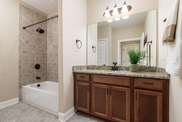 320 Brookhaven Walk, Johns Creek, GA 30097