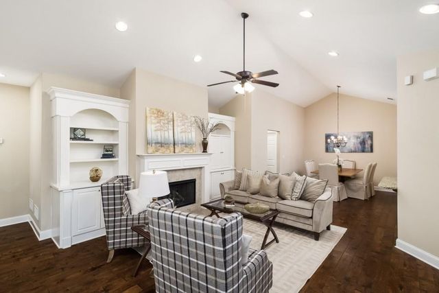 320 Brookhaven Walk, Johns Creek, GA 30097