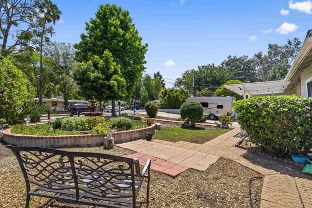1855 Kurenda Way, Vista, CA 92083